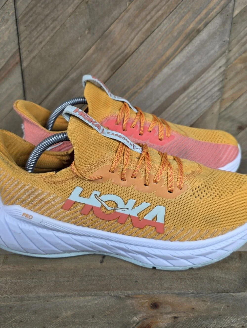 Hoka Carbon X 3 Mens Athletic Running Shoes Size 10 D Radiant Yellow 1123192